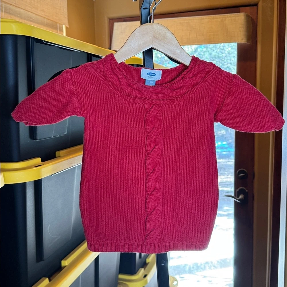 Old Navy Red Cable Knit Sweater & Carter’s Floral Leggings Set 18 Mths (12–18M)